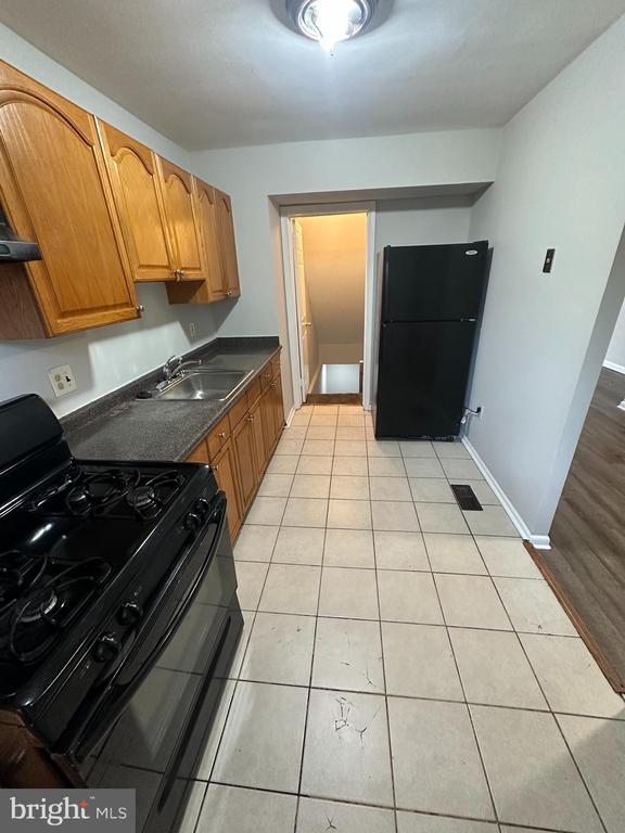 Building Photo - 8206 Durness Ct