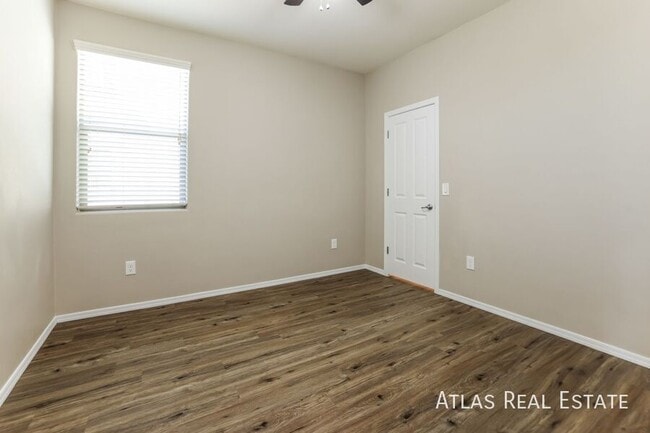 Building Photo - 6688 E Via Boca Grande