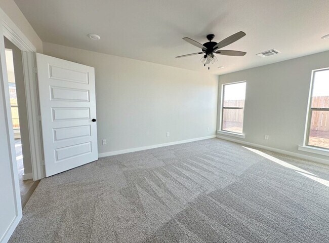 Building Photo - 309 Panhandle Dr