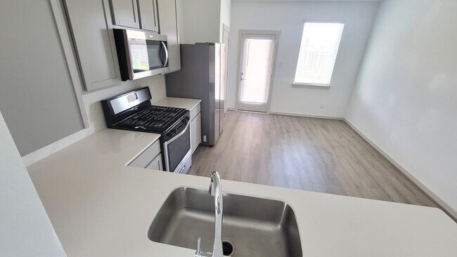 Building Photo - 12518 Colchester Creek Ct