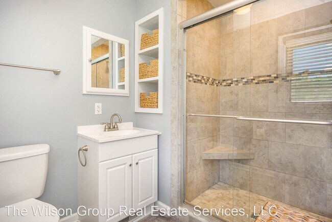 Building Photo - 3 br, 2 bath House - 153 Spring Valley Road