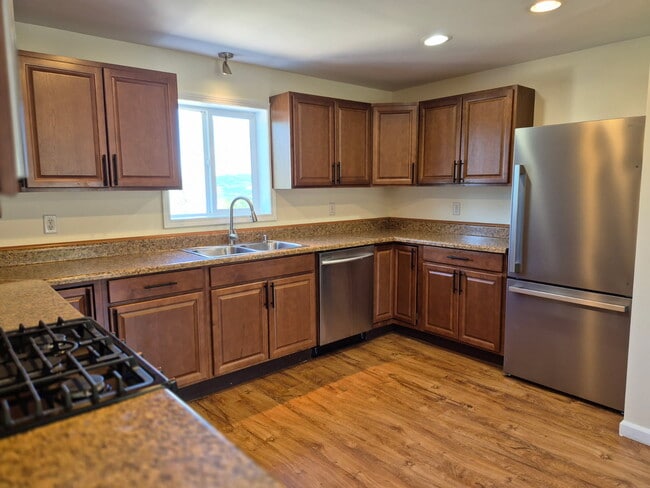 Building Photo - 4613 Bear Path Rd