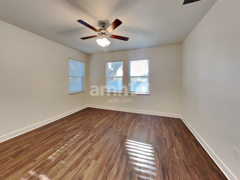 Building Photo - 3170 Bridge Haven Dr