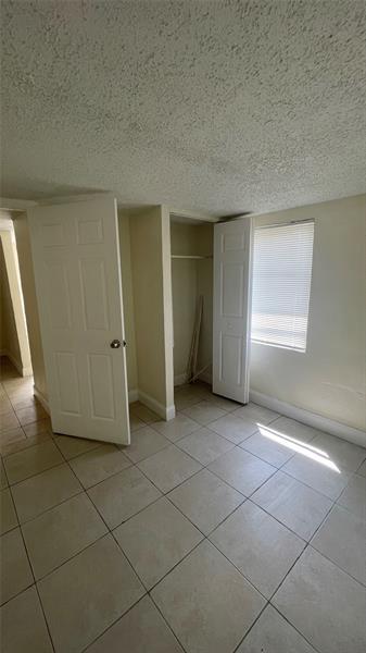 Building Photo - 1519 NW 12th Ct