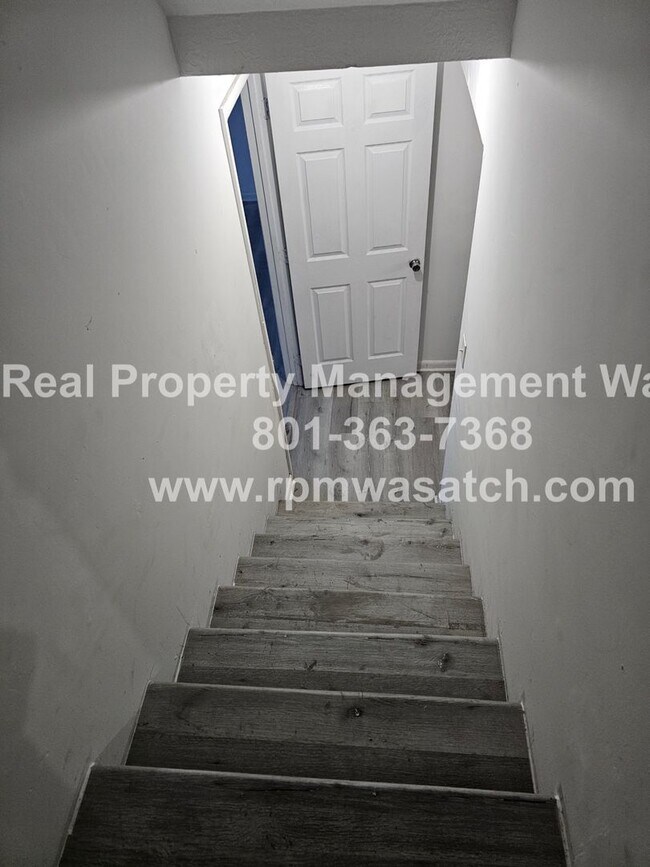 Building Photo - Perfect Multi Level home in West Vally City Utah