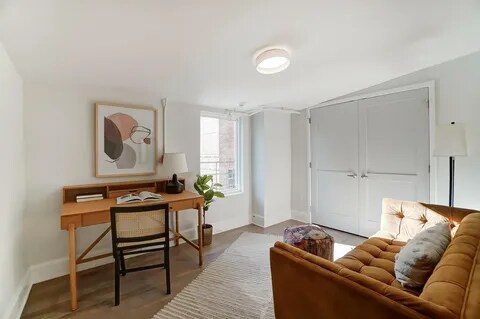 Building Photo - 33 E Court St