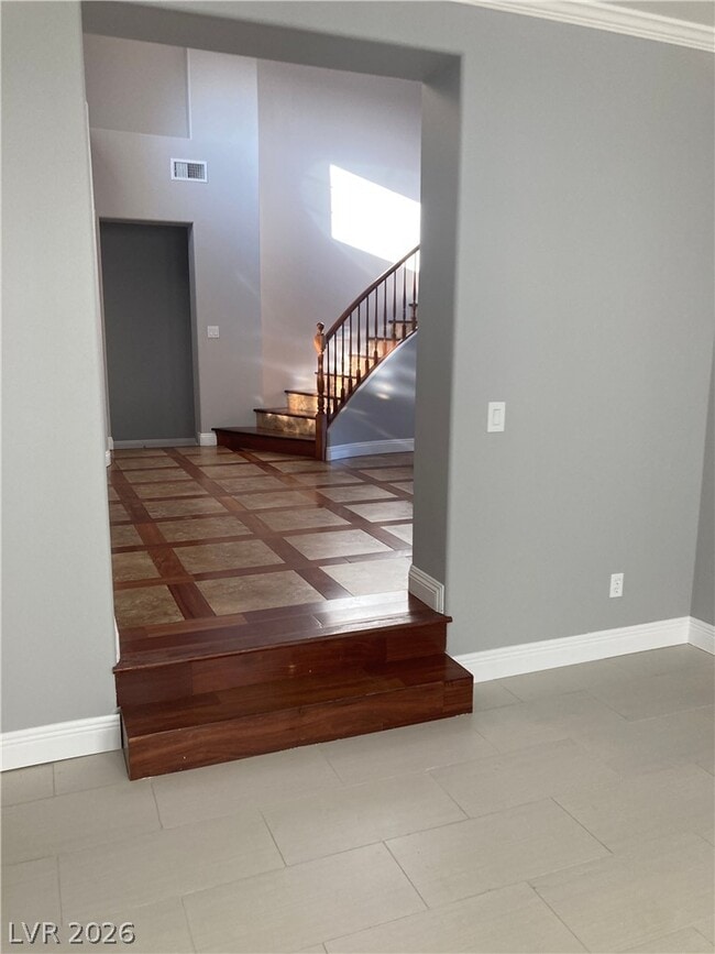 Building Photo - 7020 N Albatross Attic St