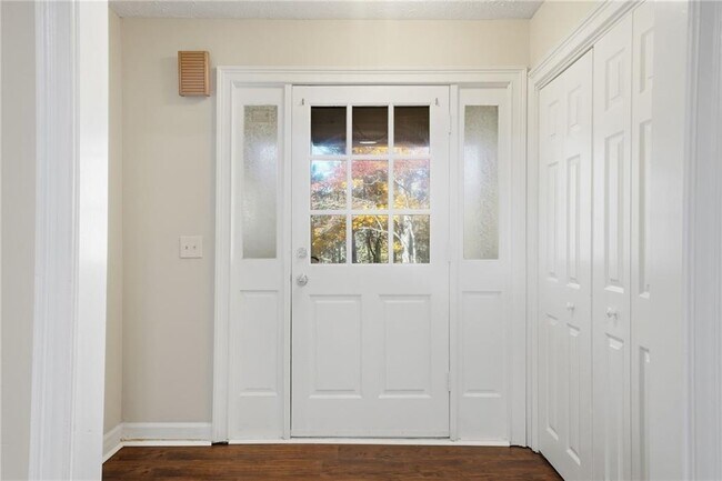 Building Photo - 3890 Steve Tate Hwy