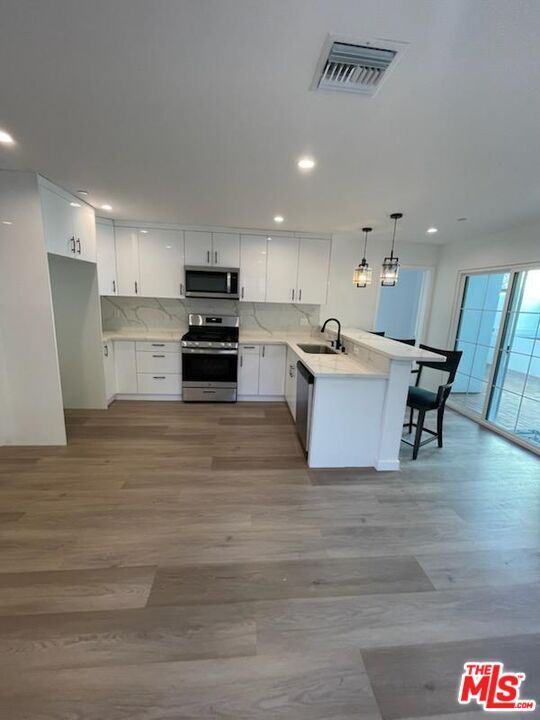 Building Photo - 4522 Mammoth Ave