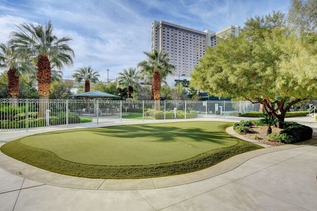Building Photo - Turnberry Towers 2705W-City/Golf Course Views from this Stunning 1Bd/1.5Ba Residence