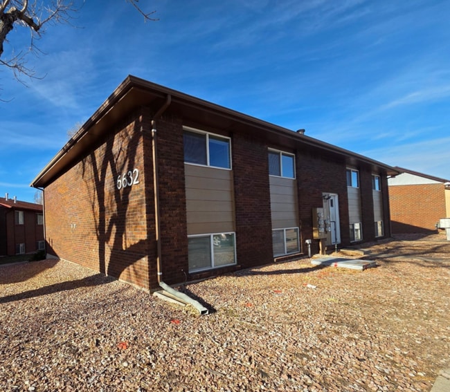 Building Photo - Move-In Ready 2-Bedroom in Brookwood Village — First Month Rent Waived!