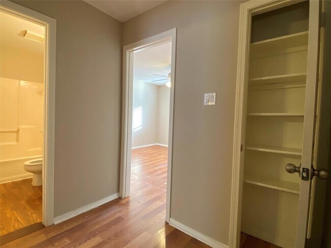 Building Photo - 3047 Olympia Drive