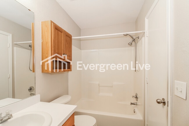 Building Photo - 2624 Briar Patch Way