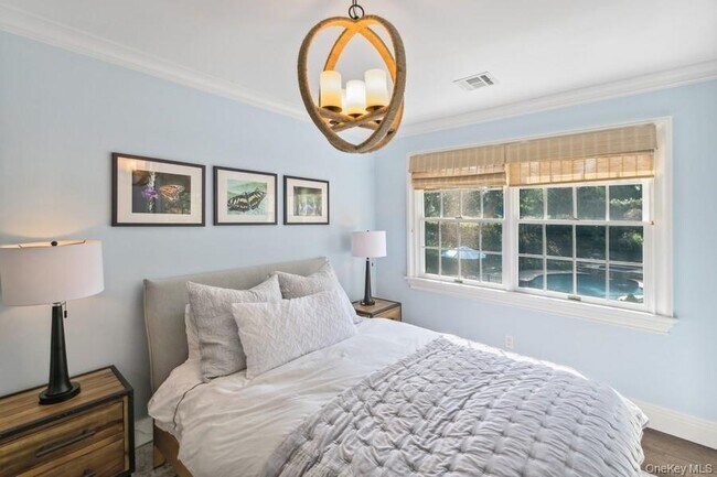 Building Photo - 39 Smugglers Path