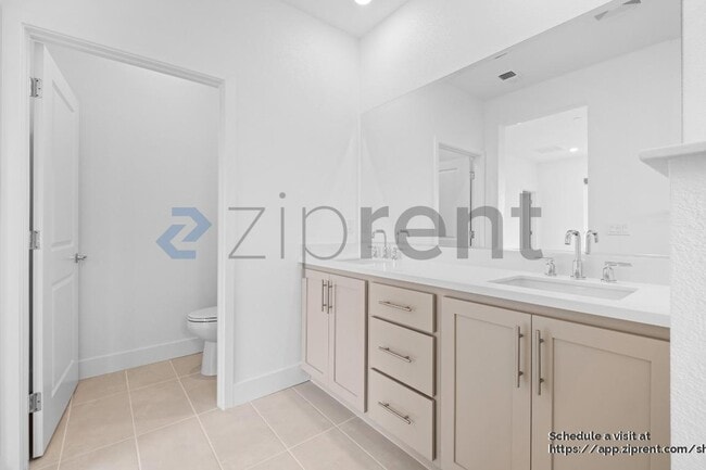 Building Photo - 67 W San Francisco Dr