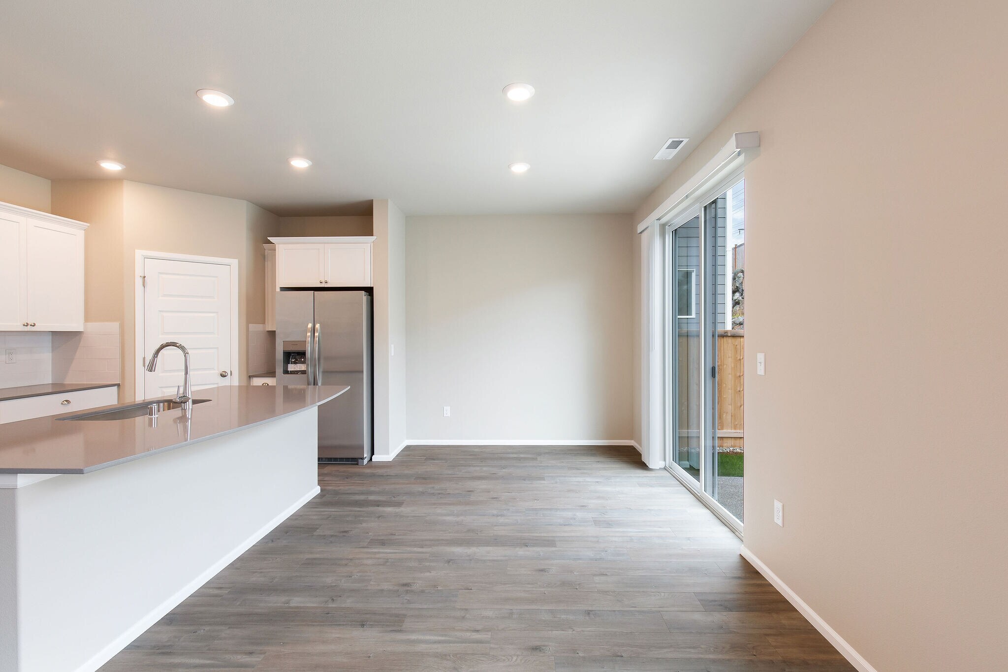 Building Photo - 3615 80th Ave NE