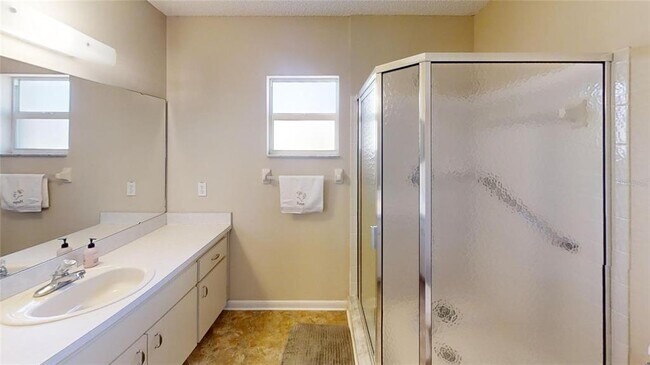 Building Photo - 9771 SW 97th Ln