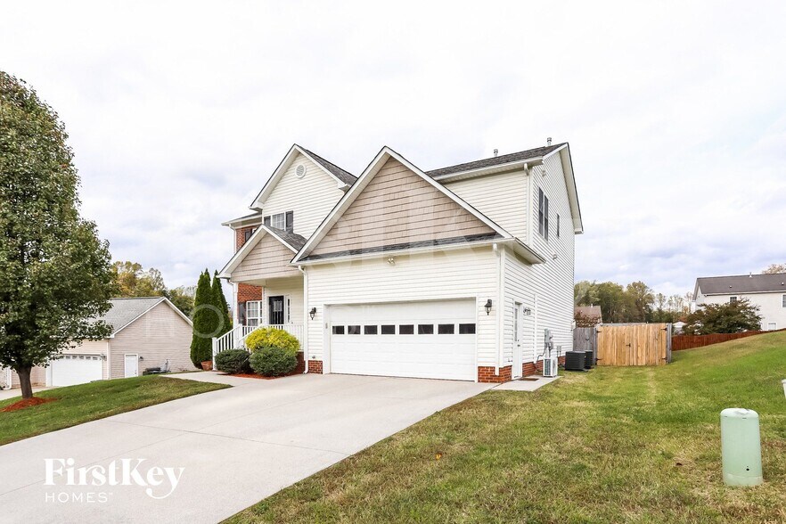 Building Photo - 413 Water Mill Ct