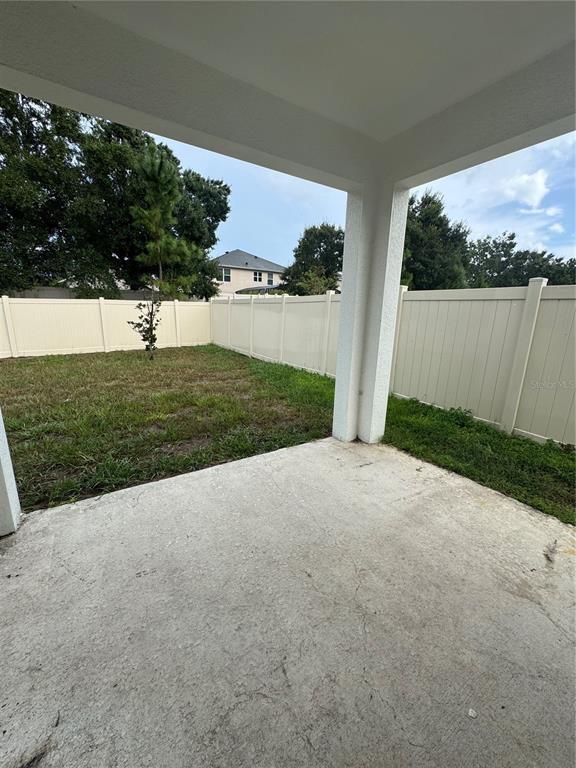 Building Photo - 26059 Bristleleaf Ct