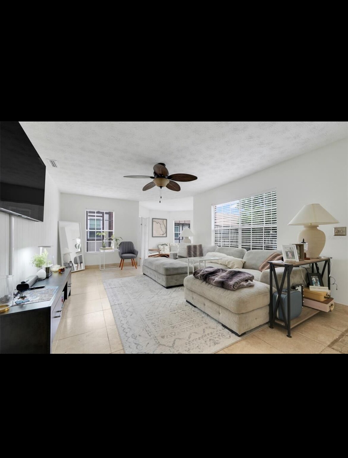 Building Photo - 5323 Hansel Ave