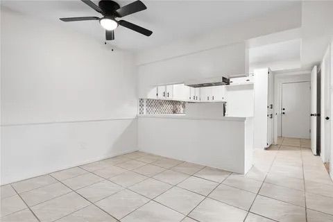 Building Photo - 5009 Wingfoot Ln