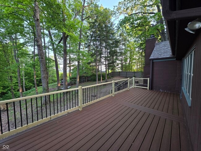 Building Photo - 158 Redbud Ln