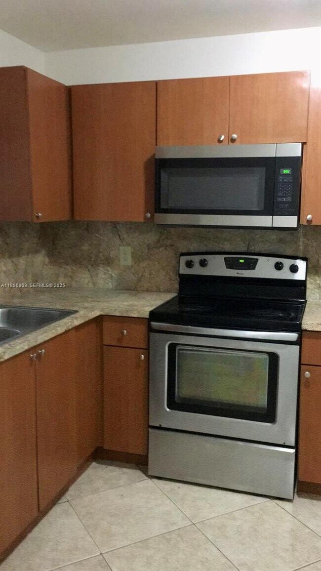 Building Photo - 5333 NW 18th St