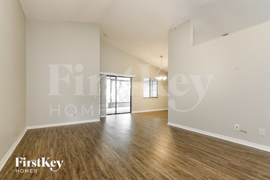 Building Photo - 4322 Kipling Ave