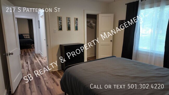 Building Photo - 217 S Patterson St
