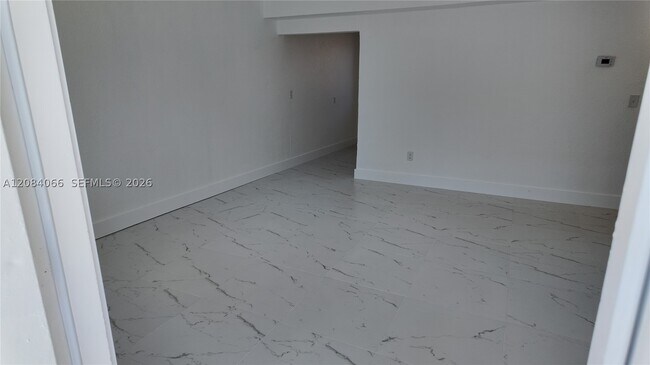Building Photo - 3737 NW 20th Ct