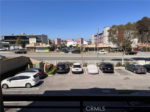 Building Photo - 3550 Torrance Blvd