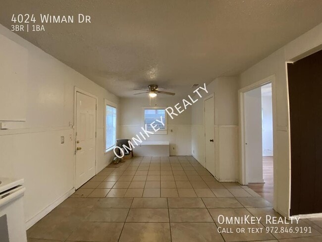 Building Photo - 4024 Wiman Dr
