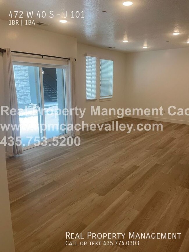 Building Photo - 472 W 40 S