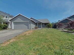 Building Photo - 4 Bedroom House ~ Albany