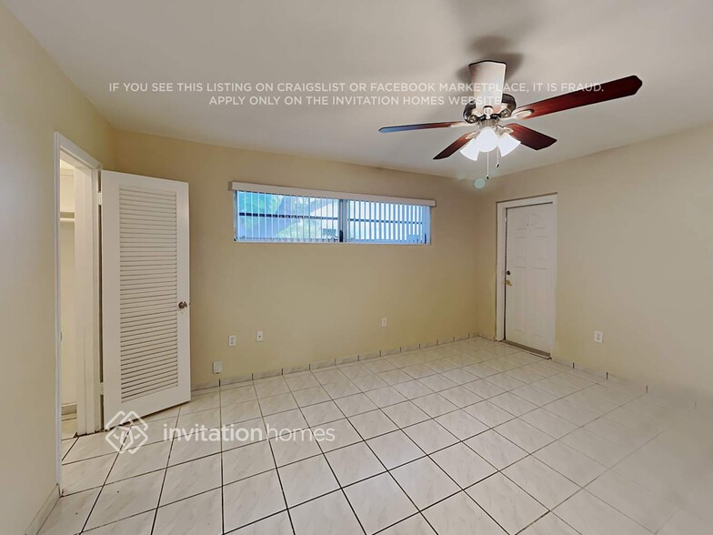 Building Photo - 9411 SW 192nd Dr