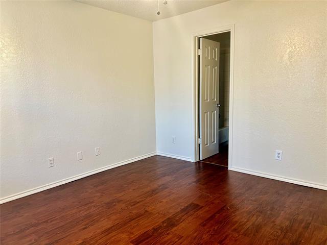 Building Photo - 409 Crestline Dr