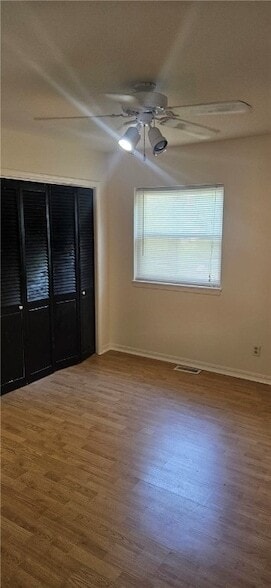 Building Photo - 2117 N Briarwood Ln