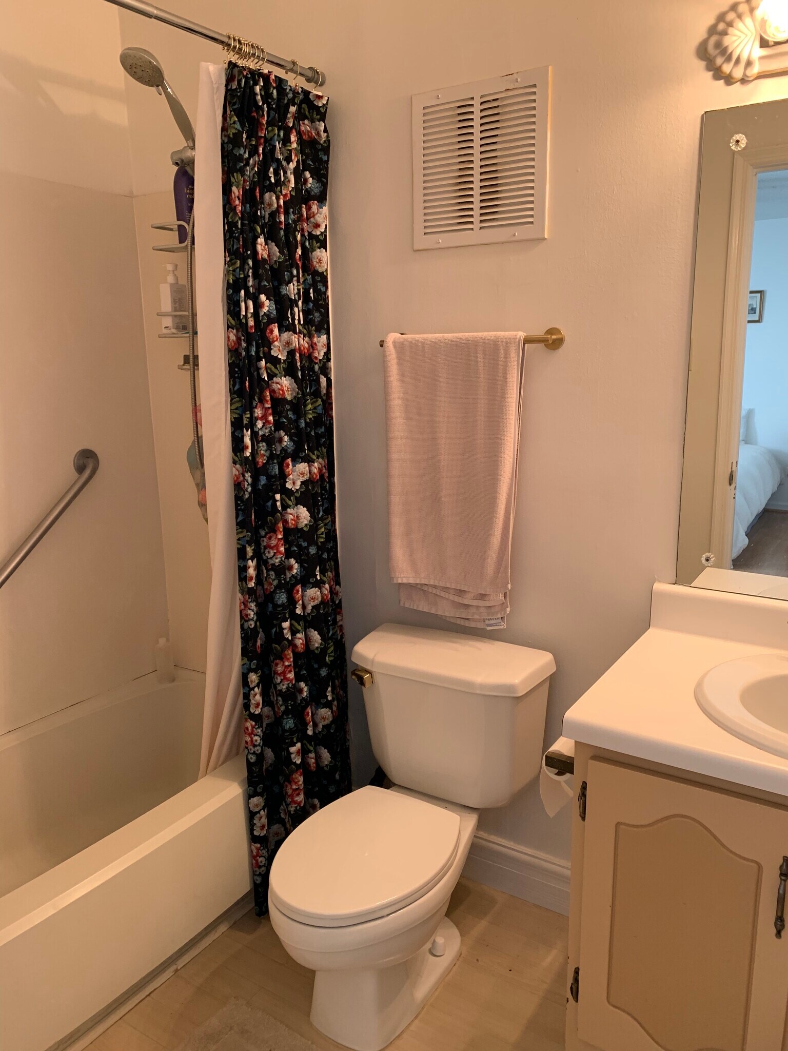 Building Photo - 602 Old Rocky Ridge Ln