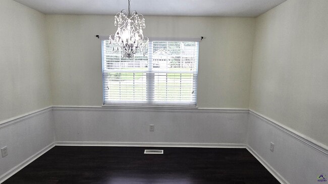 Building Photo - 315 Westfield Dr