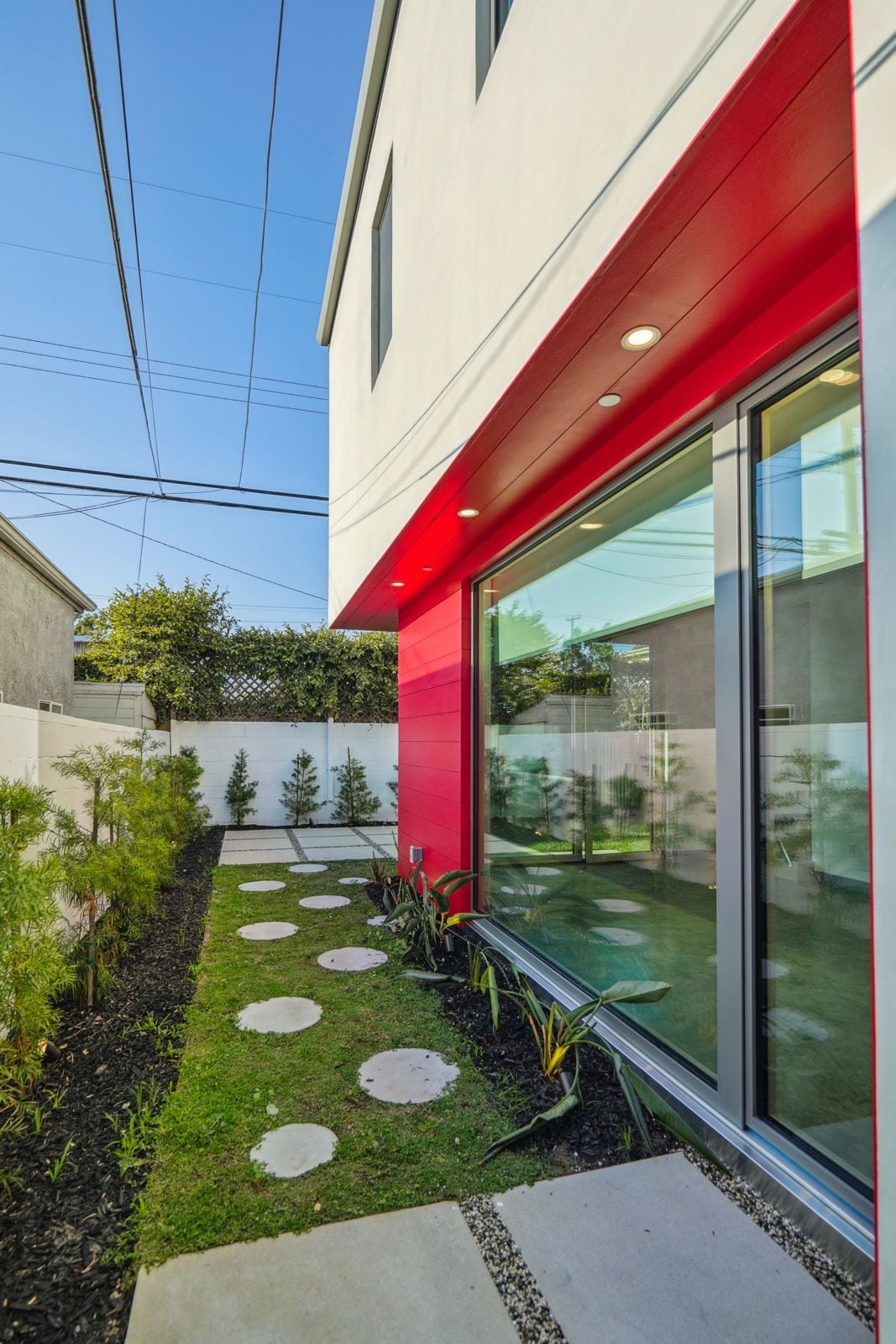 garden - 12529 Wagner St