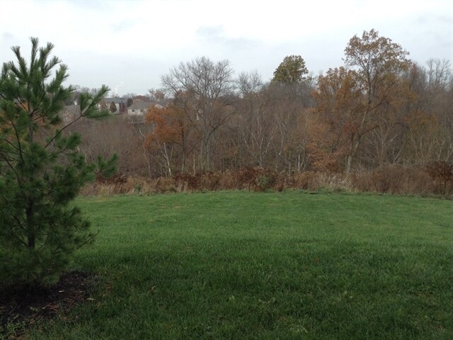 Building Photo - 3844 Deertrail Dr
