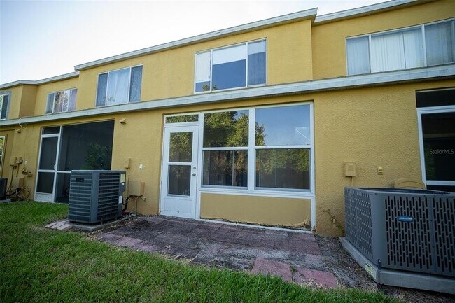 Building Photo - 1250 Redondo Way