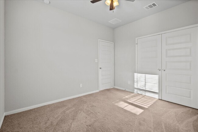 Building Photo - 503 Thunder Cloud Dr