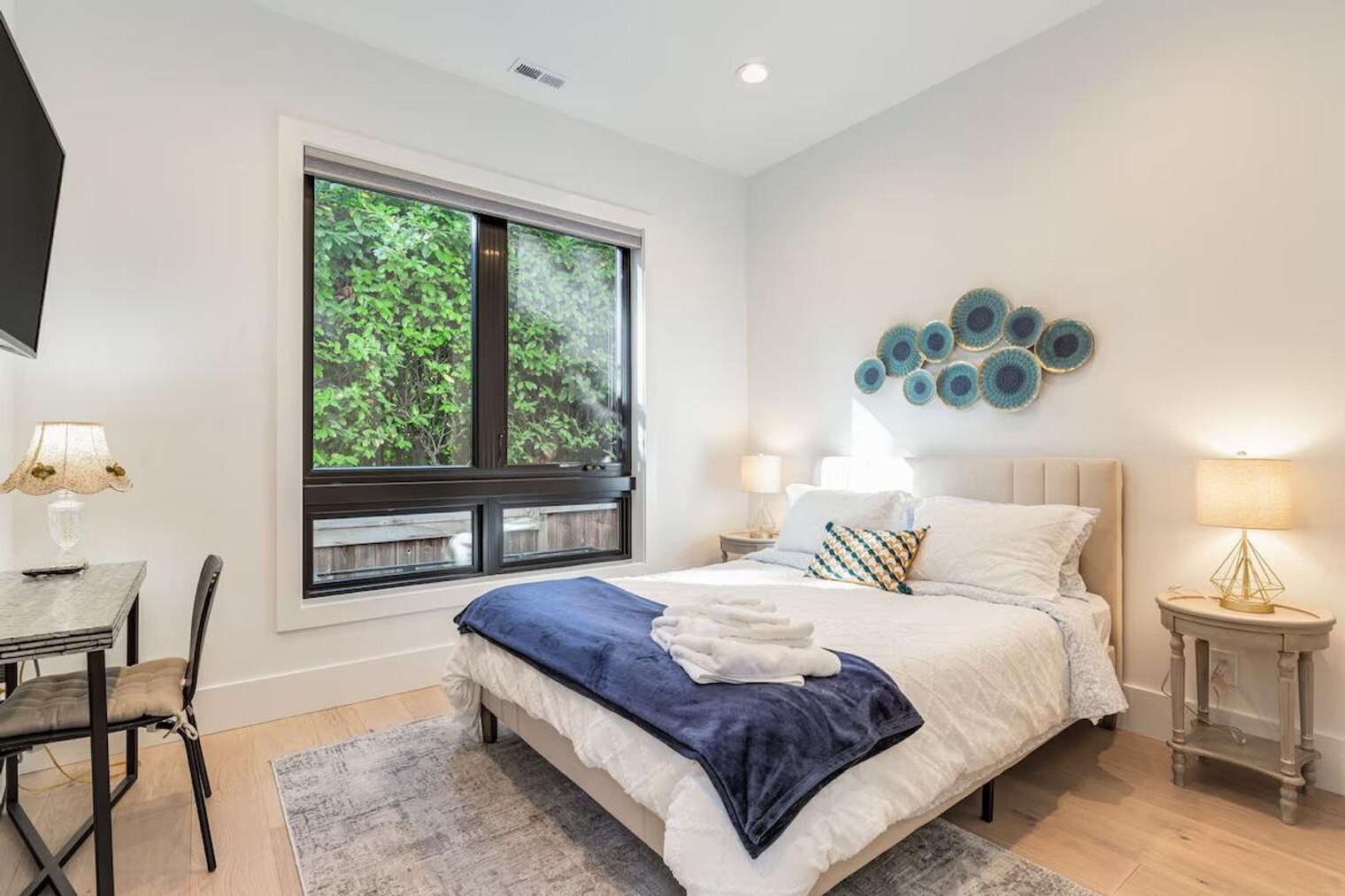 Building Photo - 115 110th Pl SE