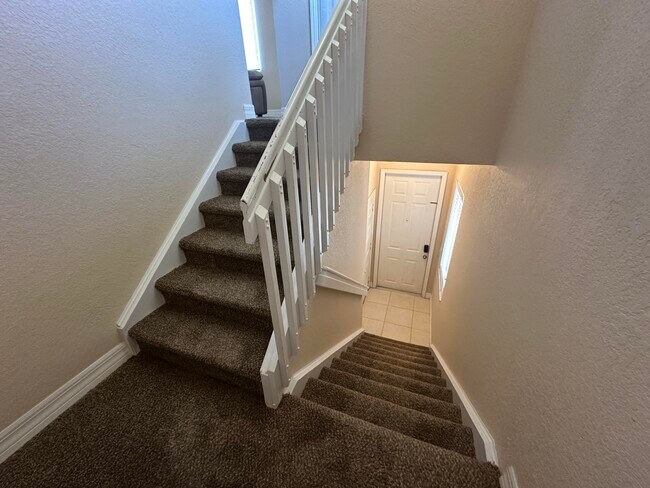Building Photo - 49 SE Sedona Cir