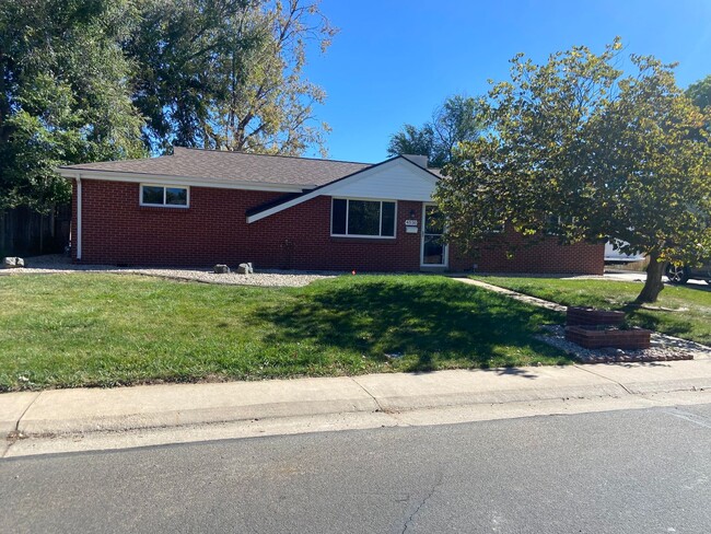 Primary Photo - Charming Brick Ranch in Wheat Ridge