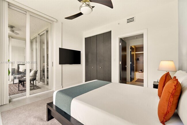 Building Photo - 9755 NW 52nd St