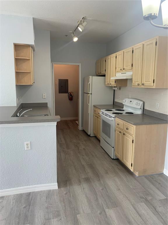 Building Photo - 8900 Legacy Ct