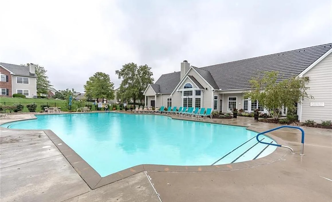 Building Photo - 11619 Tomahawk Creek Pky
