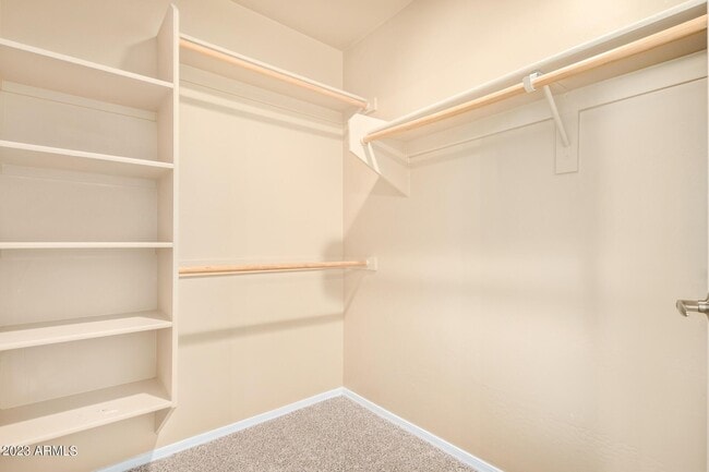 Building Photo - 2450 W Glenrosa Ave